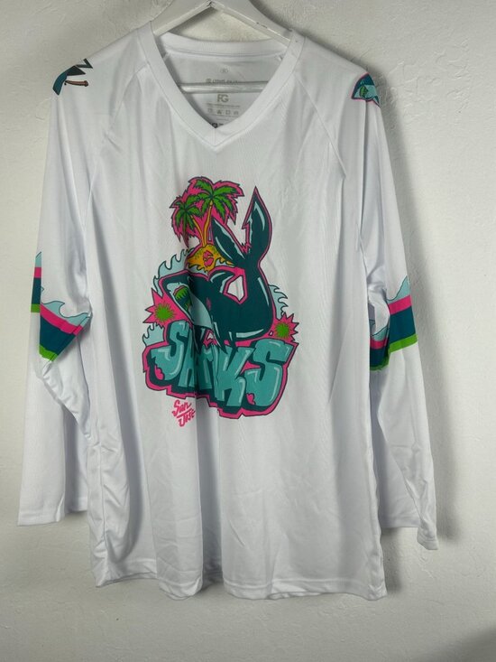 Franklin Group Other - San Jose Sharks Graffiti Shark Girl Mobb Hockey Jersey SGA XL Kaiser White